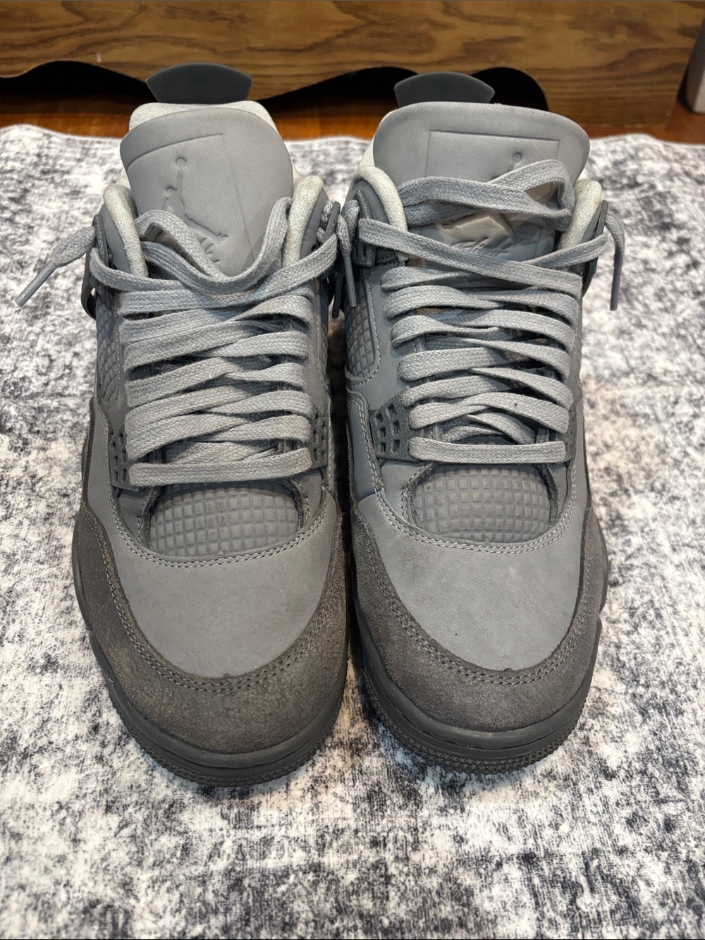 Nike Men’s Grey Suede Retro 4 Basketball Sneakers